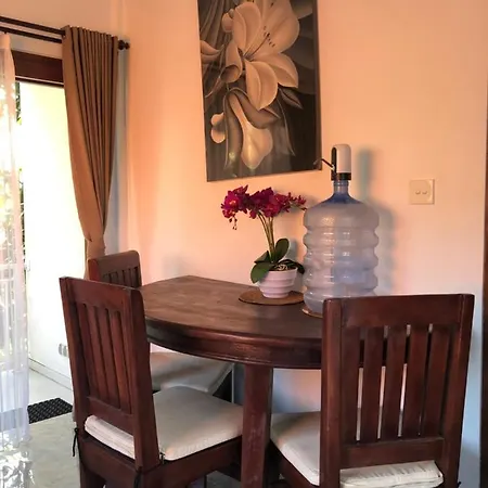 Suweg Guest House